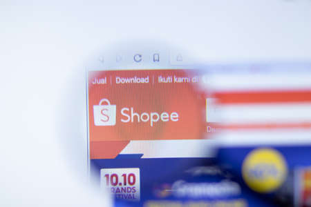 New York, USA - September 29, 2020: Shopee shopee.co.id company website with logo close up, Illustrative Editorial.のeditorial素材