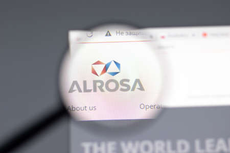 New York, USA - 15 February 2021: Alrosa website in browser with company , Illustrative Editorialのeditorial素材