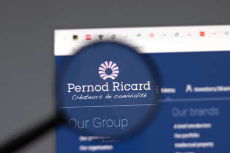 New York, USA - 15 February 2021: Pernod Ricard website in browser with company logo, Illustrative Editorialのeditorial素材