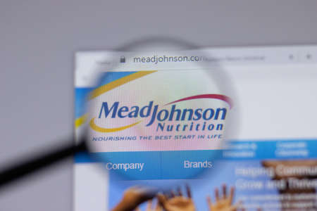 New York, USA - 18 March 2021: Mead Johnson company logo icon on website, Illustrative Editorialのeditorial素材