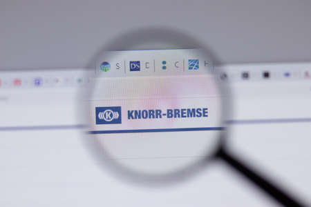 New York, USA - 18 March 2021: Knorr-Bremse company logo icon on website, Illustrative Editorialのeditorial素材