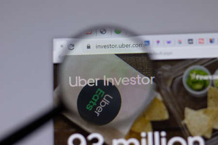 New York, USA - 18 March 2021: Uber Investor company logo icon on website, Illustrative Editorialのeditorial素材