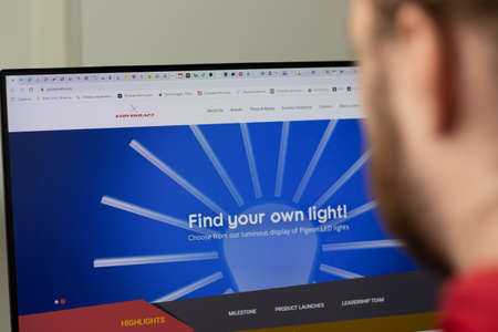 New York, USA - 1 May 2021: Stovekraft company website with logo on screen, Illustrative Editorialのeditorial素材