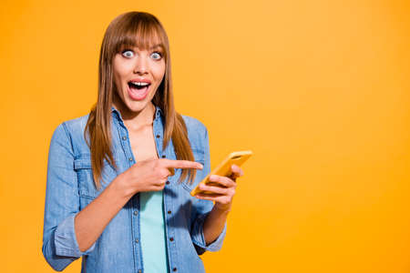 Portrait of her she nice cute sweet lovely attractive cheerful amazing straight-haired lady pointing...