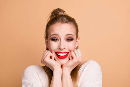 Close-up portrait of her she nice cute sweet lovable adorable lovely fascinating attractive...