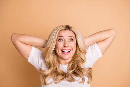 Close-up portrait of her she nice-looking lovely lovable winsome attractive girlish dreamy cheerful...