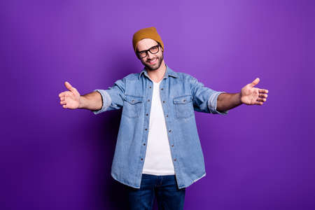 Portrait of his he nice attractive content friendly cheerful cheery kind hospitable bearded guy hugging you isolated over bright vivid shine violet lilac purple backgroundの写真素材