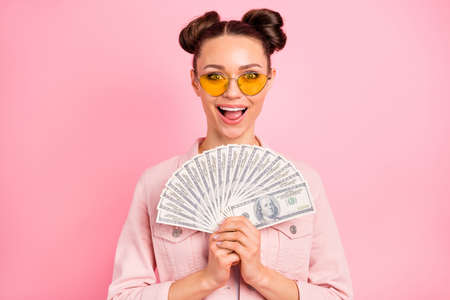 Close-up portrait of her she nice-looking attractive lovely winsome, cheerful cheery delighted girl...