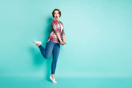 Full size photo of astonished girl hear look good incredible novelty scream wear casual style outfit...