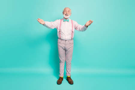 Full length photo of funny grandpa hold open arms good mood wanna hug grandchildren meeting wear...