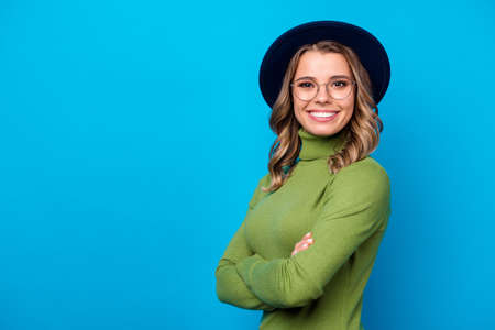 Profile photo of attractive cheerful lady youngster hold arms crossed self-confident person wear...