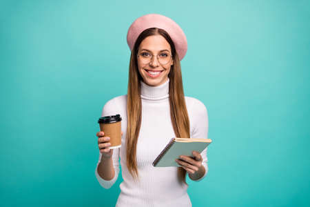 Portrait of her she nice attractive lovely pretty smart clever cheerful cheery straight-haired girl...