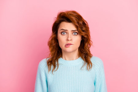 Close-up portrait of her she nice attractive lovely pretty charming worried terrified wavy-haired...