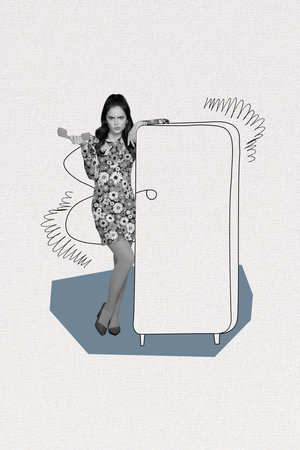 Photo collage artwork minimal picture of unsure lady ordering food empty fridge isolated drawing backgroundの写真素材