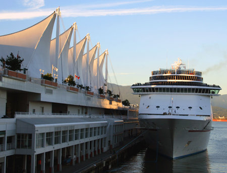 Cruise Liner, Vancouver, Canadaの写真素材