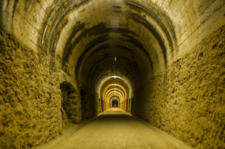 Tunel