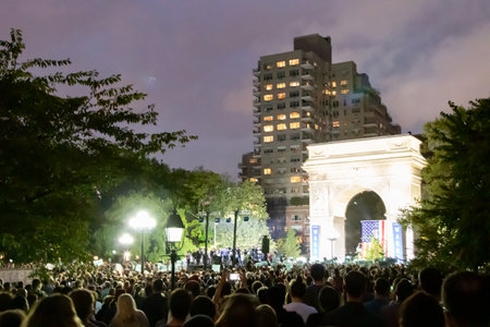 NEW YORK CITY September 2019: Senator Elizabeth Warren speaks to a crowd of people at a presidential campaign rally in Washington Square Park in Manhattan.のeditorial素材