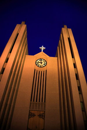 Hallgrimskirkja church Reykjavik, Iceland taken at nightの写真素材