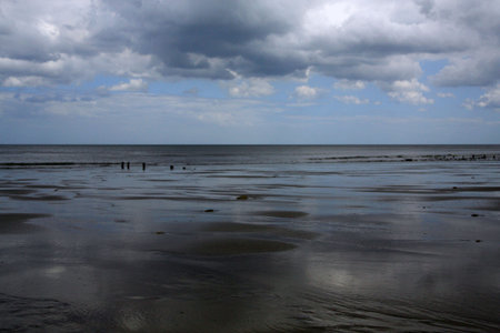 Out to sea from Sandsend beach near Scarboroughの写真素材