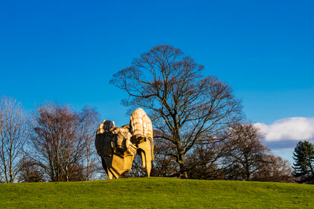 WAKEFIELD, YORKSHIRE, UK - NOVEMBER 24, 2017:  Large bronze sculpture Caldera (2008) by leading sculptor Tony Cragg in Yorkshire Sculpture Park.のeditorial素材