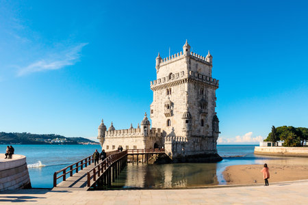 The iconic quarter facade of the Tower of Belem (Torre de So Vicente)  on the bank of the Tagus River.のeditorial素材