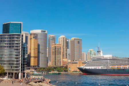 SYDNEY, AUSTRALIA - April 1, 2019: Large cruise liner docked at Sydney Harbour.のeditorial素材