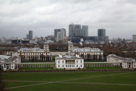 Panoramic view of London City with Canary Wharf and National Maritime Museum from Greenwich.  Tilt-shift effectのeditorial素材