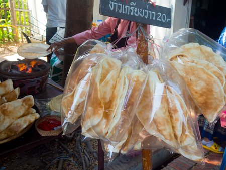 rice cracker snack thai style (Kaokrieb Wao)