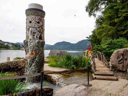 Nami Island, South Korea - Sep 20, 2019. The gate in front of Namiseom Islandのeditorial素材