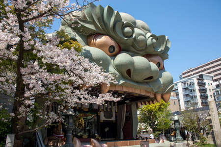 Namba Yasaka Shrine / April 4, 2020 Osaka City, Osaka Prefecture, Japanのeditorial素材