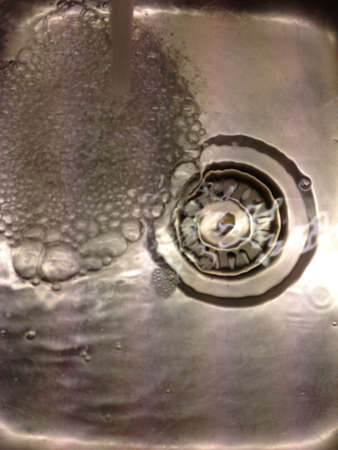 Water in sinkの素材