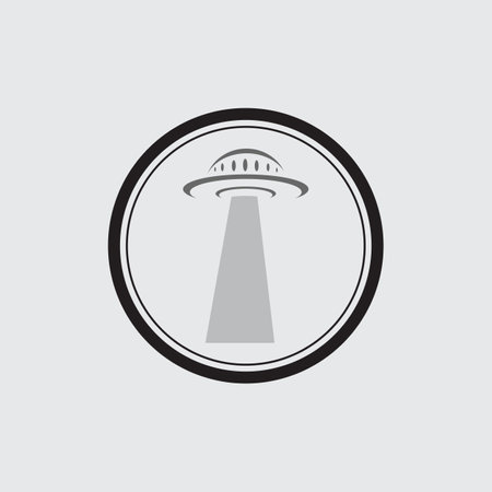 Ufo logo icon design illustration templateのイラスト素材