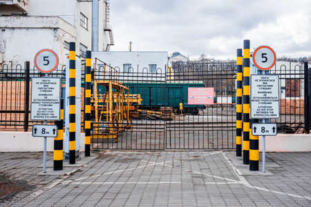 Odessa, UKRAINE - MARCH 1, 2021. Traffic checkpoint. Restriction of traffic until the inspection of transportのeditorial素材
