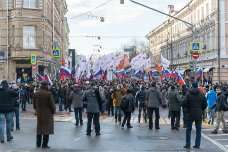 25 February 2018, RUSSIA, MOSCOW. March of the memory of Boris Nemtsov in the center of Moscow, The Boulevard Ring, Russia.のeditorial素材