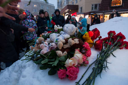 27 March 2018, RUSSIA, VORONEZH: The action of commemorating the victims of the fire in the shopping center "Winter Cherry" .のeditorial素材
