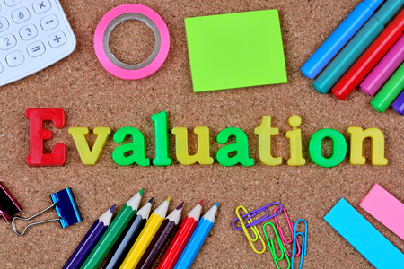 Evaluation word on cork backgroundの写真素材