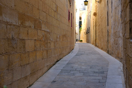 Narrow street of the ancient city of Mdina, Maltaの写真素材