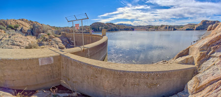 The backside of Willow Lake Dam in Prescott Arizona.の写真素材