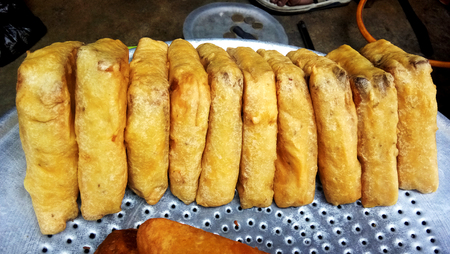 Delicious street food, Mix vegetable pakoras, Bread pakoda. India.の写真素材