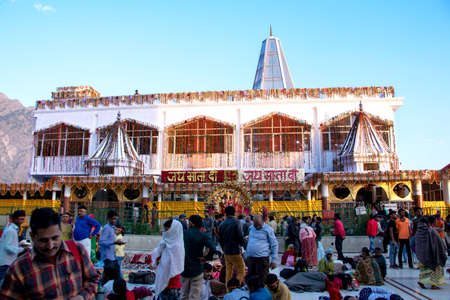 October 15, 2018 at Vaishno Devi, Jammu, India - Crowd of devotees at ardhkuwariのeditorial素材