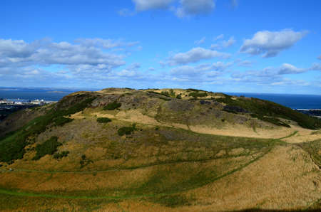 An absolutely gorgeous look at Arthur's Seat in Edinburgh Scotland.の写真素材
