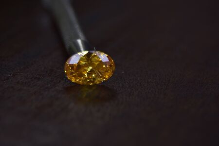 Yellow diamond Is a beautiful colored diamond Looking for drugs and expensive For making jewelryの写真素材
