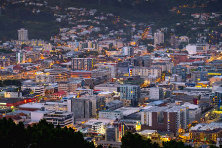 2018, JAN 1 - Wellington, New Zealand, The panorama landscape view of the building and scenery of the city at sunset.のeditorial素材