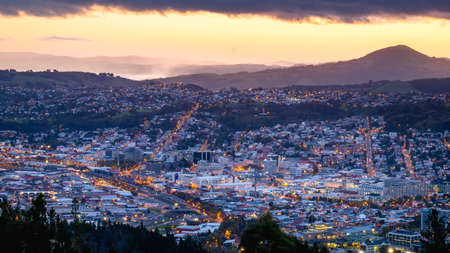 Beautiful cityscape after sunset. Nightlight. Dunedin, New Zealand.のeditorial素材