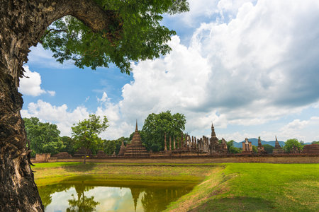 Sukhothai Historical Park It is an important temple of Sukhothai. Inside there is an important historical site. Pagoda Mahathat in the shape of Phum Khao Binの写真素材