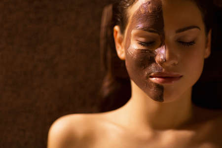 Young girl at spa procedureの写真素材