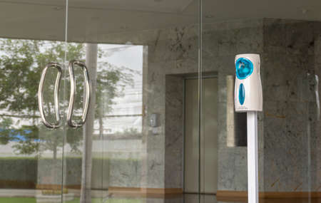 motion sensor hand sanitizerの写真素材