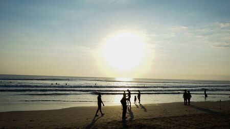 The tourists are on vacation at the beachの写真素材