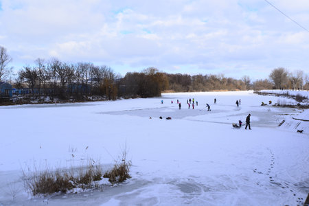 River Mures frozen on a cold Christmas dayのeditorial素材
