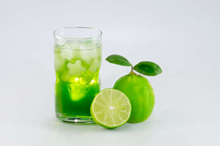 lime and lime juiceの写真素材